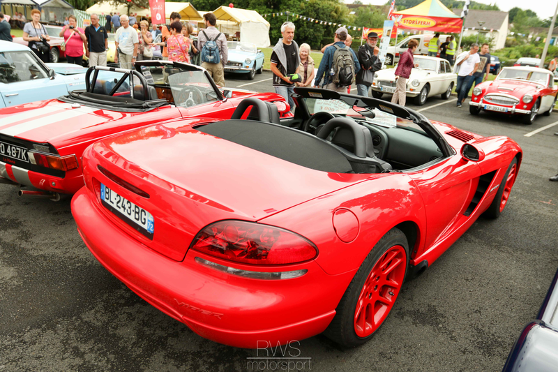 Illustration for article titled Classic British Welcome Photos (Le Mans Carshow)